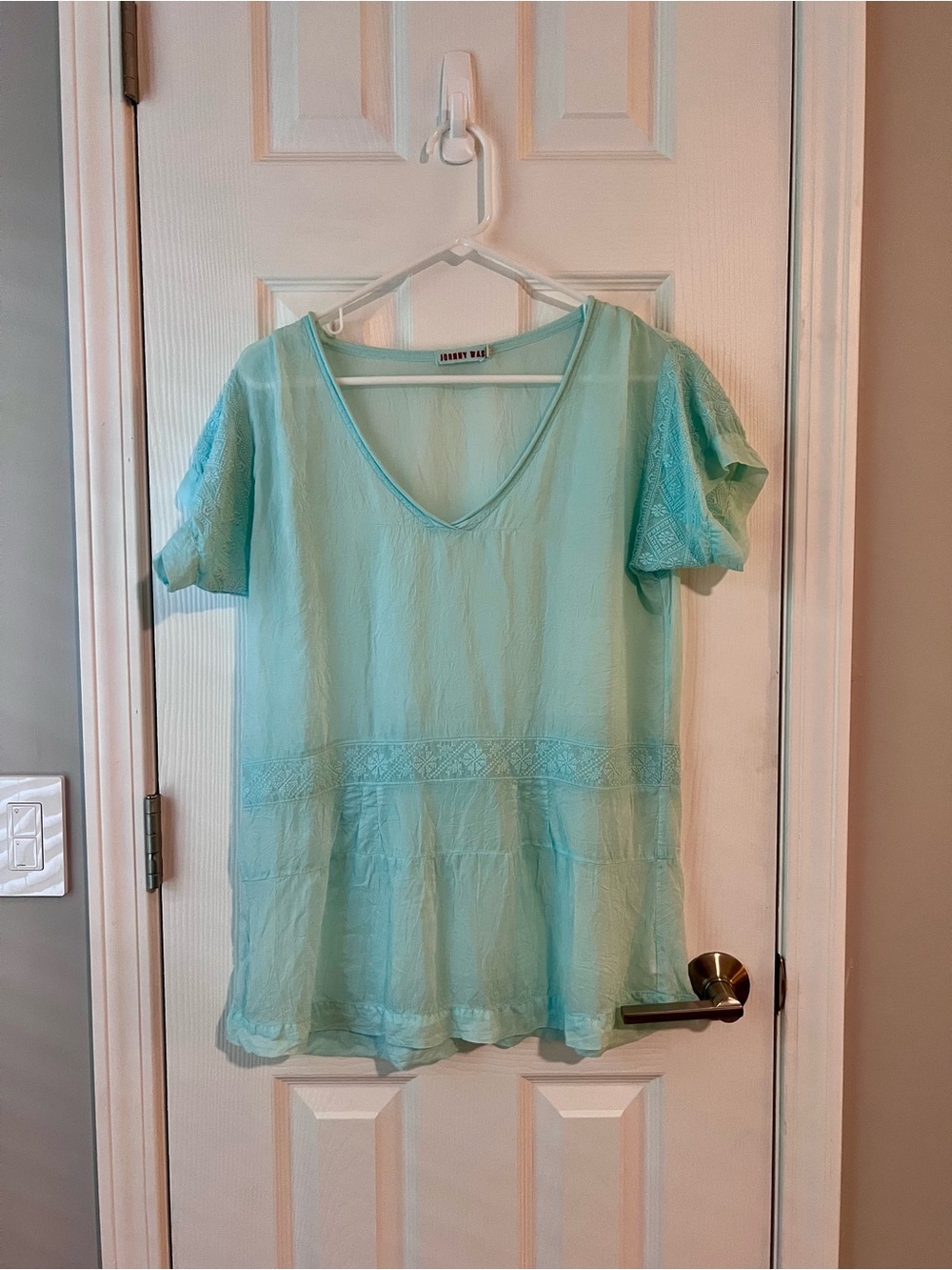 JOHNNY WAS V-Neck Short Sleeve Tunic Size Medium